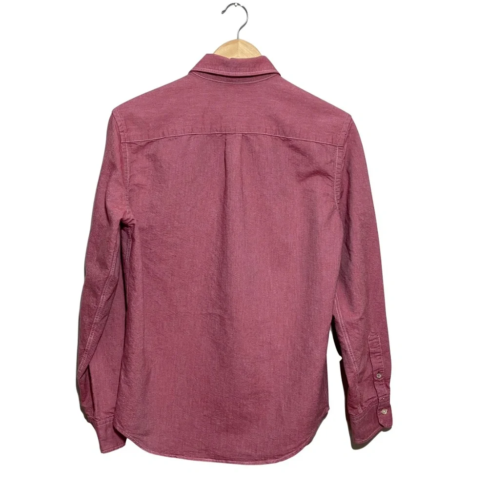 American Eagle Outfitters AEO Classic Fit Red Men's Button Down Shirt Size Small
